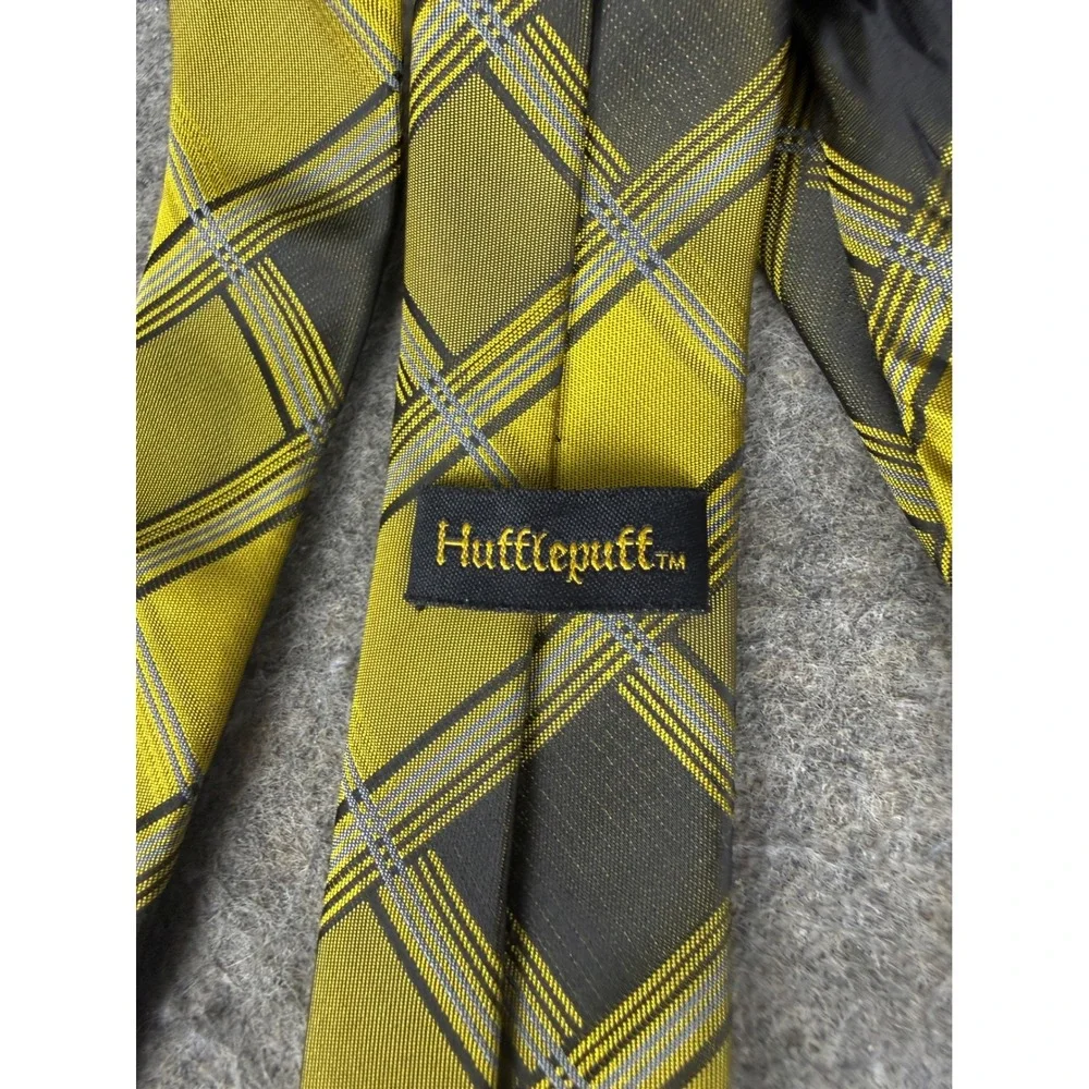 Harry Potter Hufflepuff Plaid Necktie Yellow Black Badger Crest Cosplay Tie